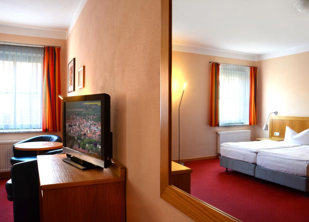 Hotel Dom-Eck Баутцен Номер фото