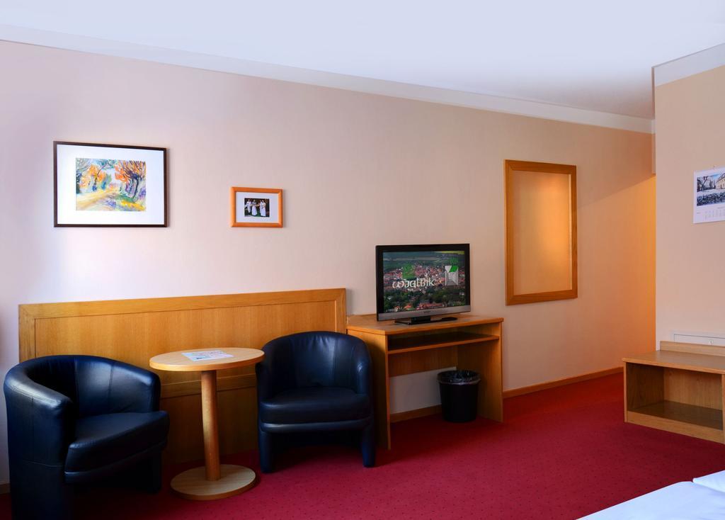 Hotel Dom-Eck Баутцен Номер фото